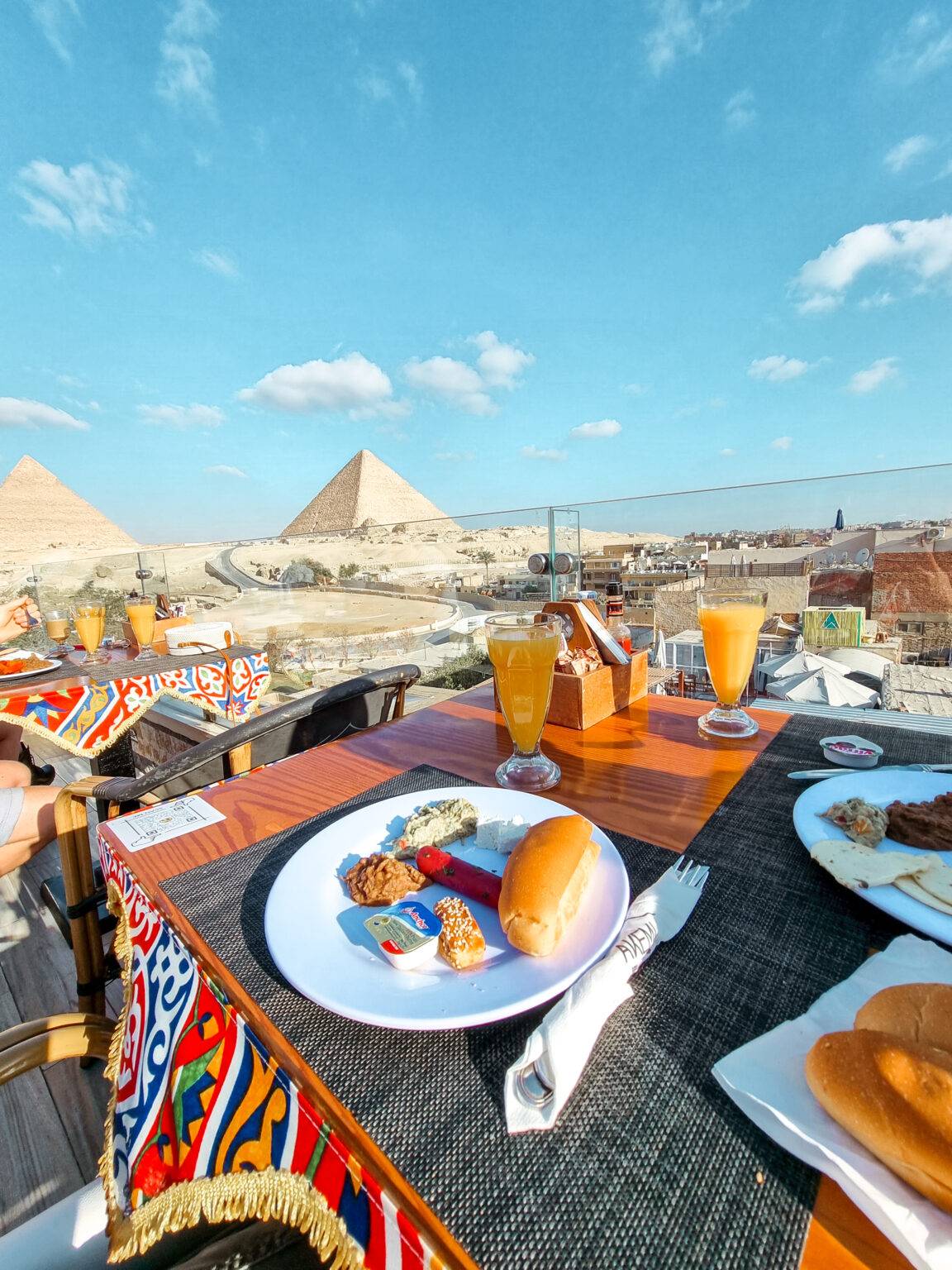 10 Best Hotels with Pyramids View in Cairo for All Budgets - Megi Vorera