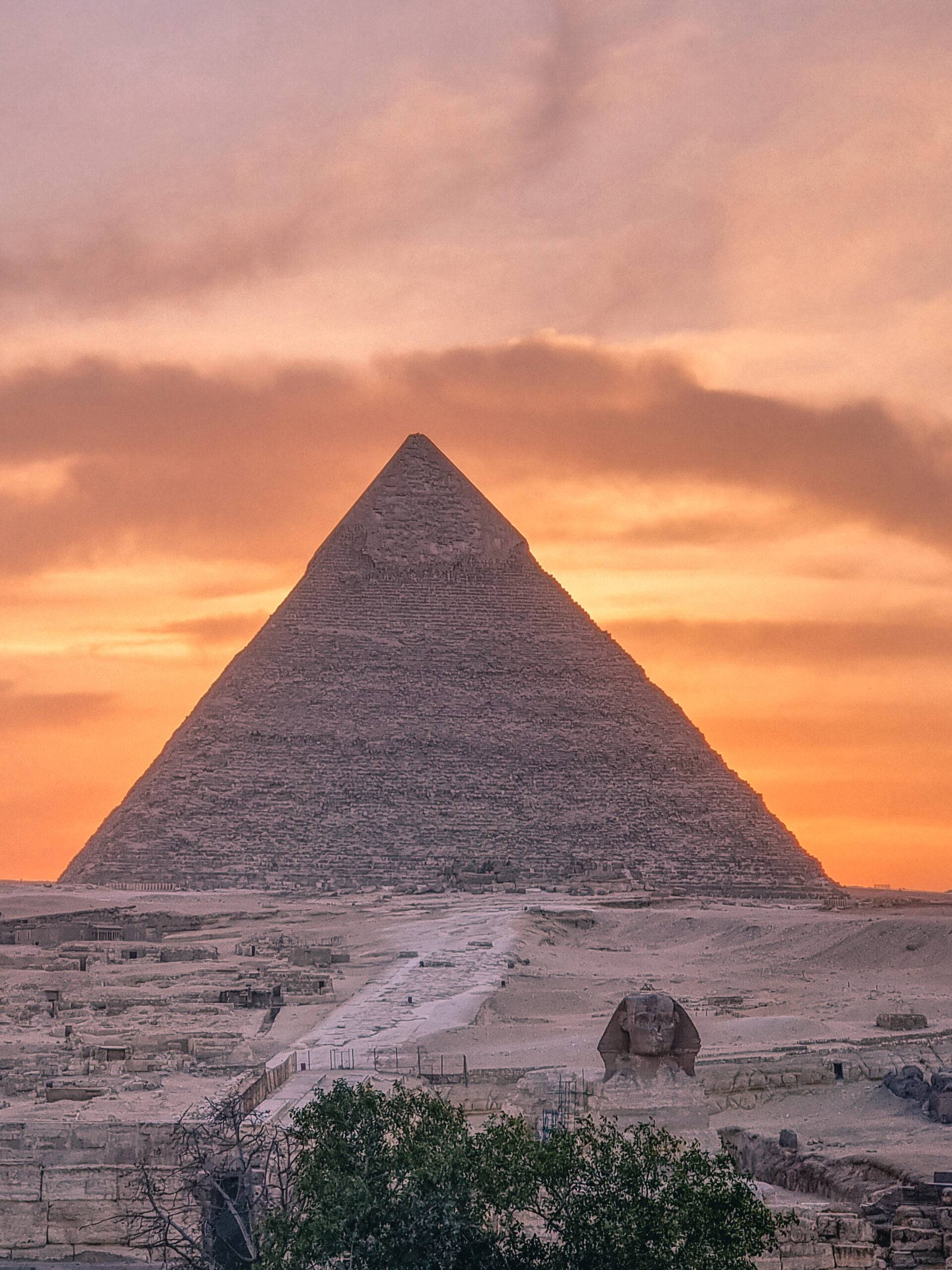 The view from the Great Pyramid Inn (sunset time)