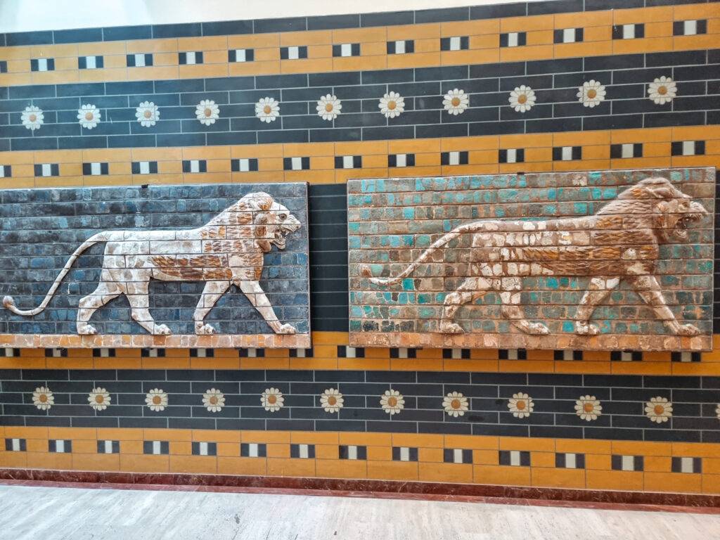 Fragments of Ishtar gate at Istanbul Archaeological Museums 
